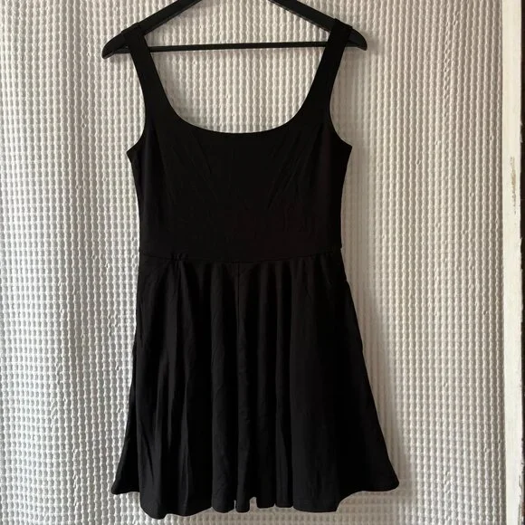Reformation | Dresses | Reformation Dakota Black Knit Fit Flare Dress With Pockets Womens Medium Nwot | Poshmark Reformation | Dresses | Reformation Dakota Black Knit Fit Flare Dress With Pockets Womens Medium Nwot | Poshmark